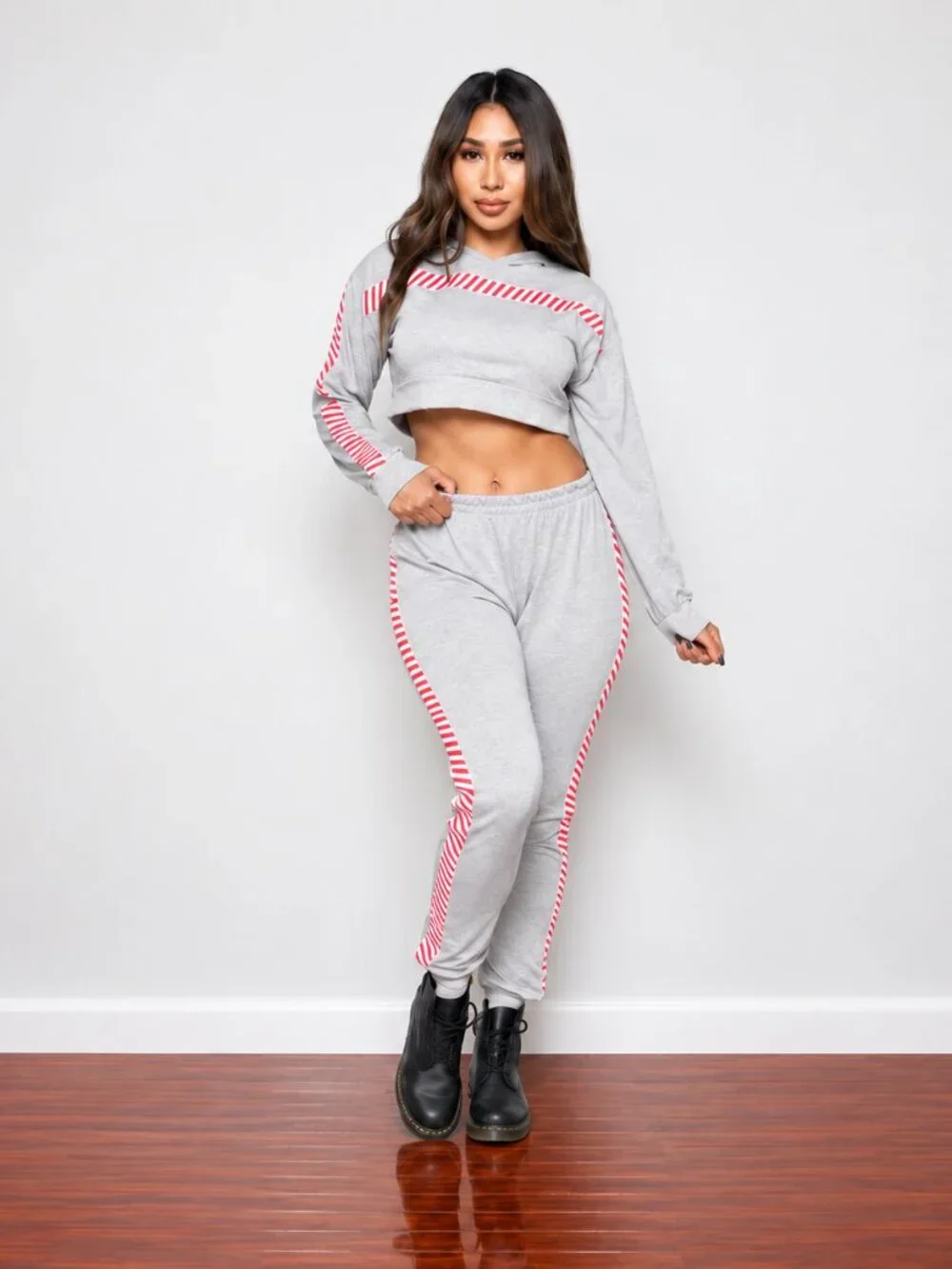 Gray Red Cropped Hoodie Jogger Set Women’s Medium M Two Piece Sweatsuit